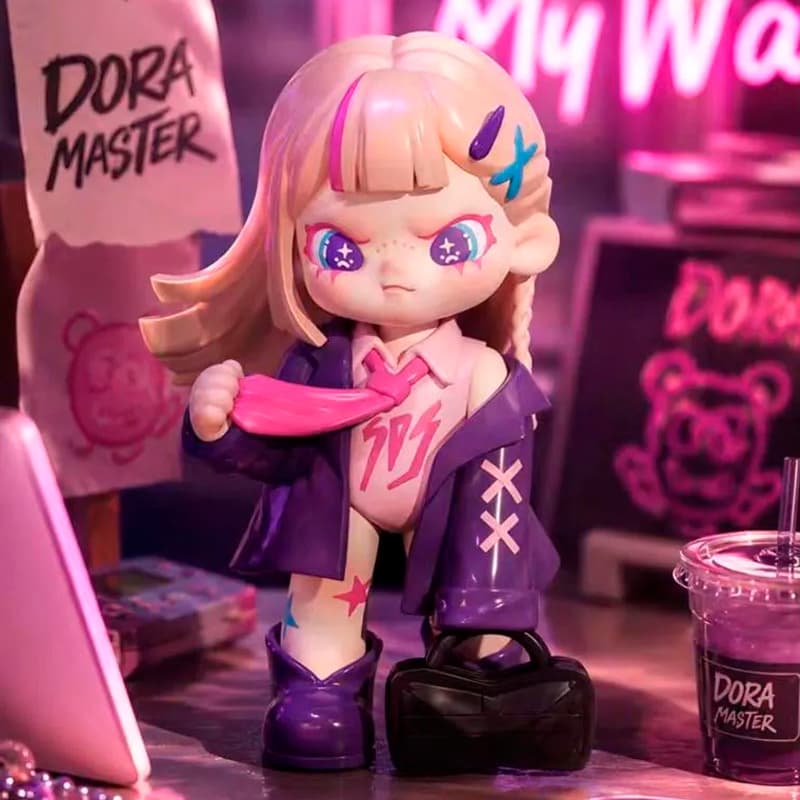 Фигурка из серии DORA On My Way Blind Box
