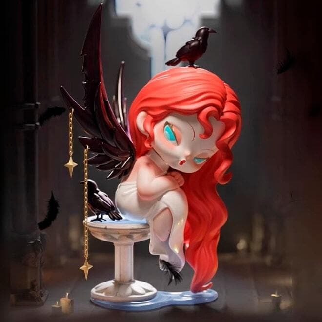 Фигурка 'Крылья' из серии Nami Nightmare Core Blind Box в виде девушки с черными крыльями