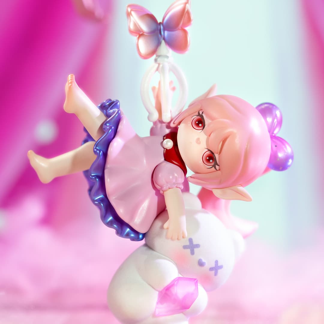 Фигурка из серии Suri Colorful Girls — фото 7